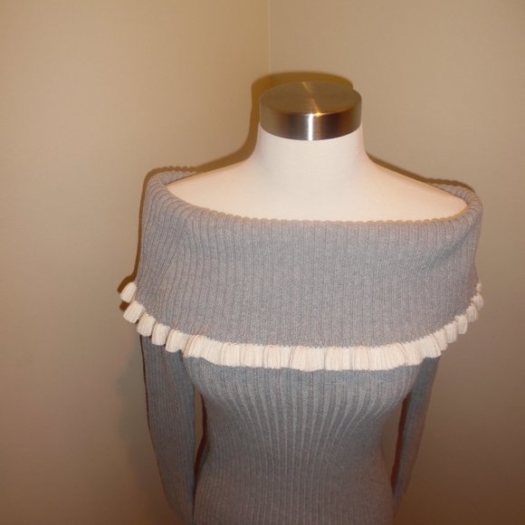 Intermix Gray Raylynn Ruffle Off Cold Shoulder Cocktail Sweater Top Pullover - Picture 10 of 12